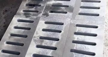 武汉 芝麻灰石材沟盖板