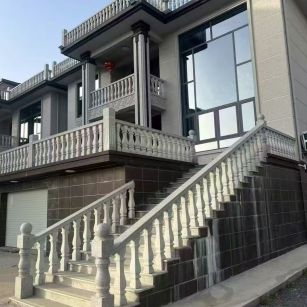 武汉 芝麻白别墅阳台栏杆，楼梯栏杆