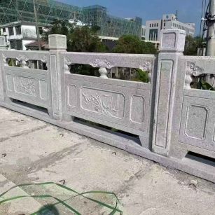 武汉 芝麻白栏杆