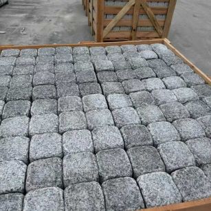 武汉 园林景观滚石