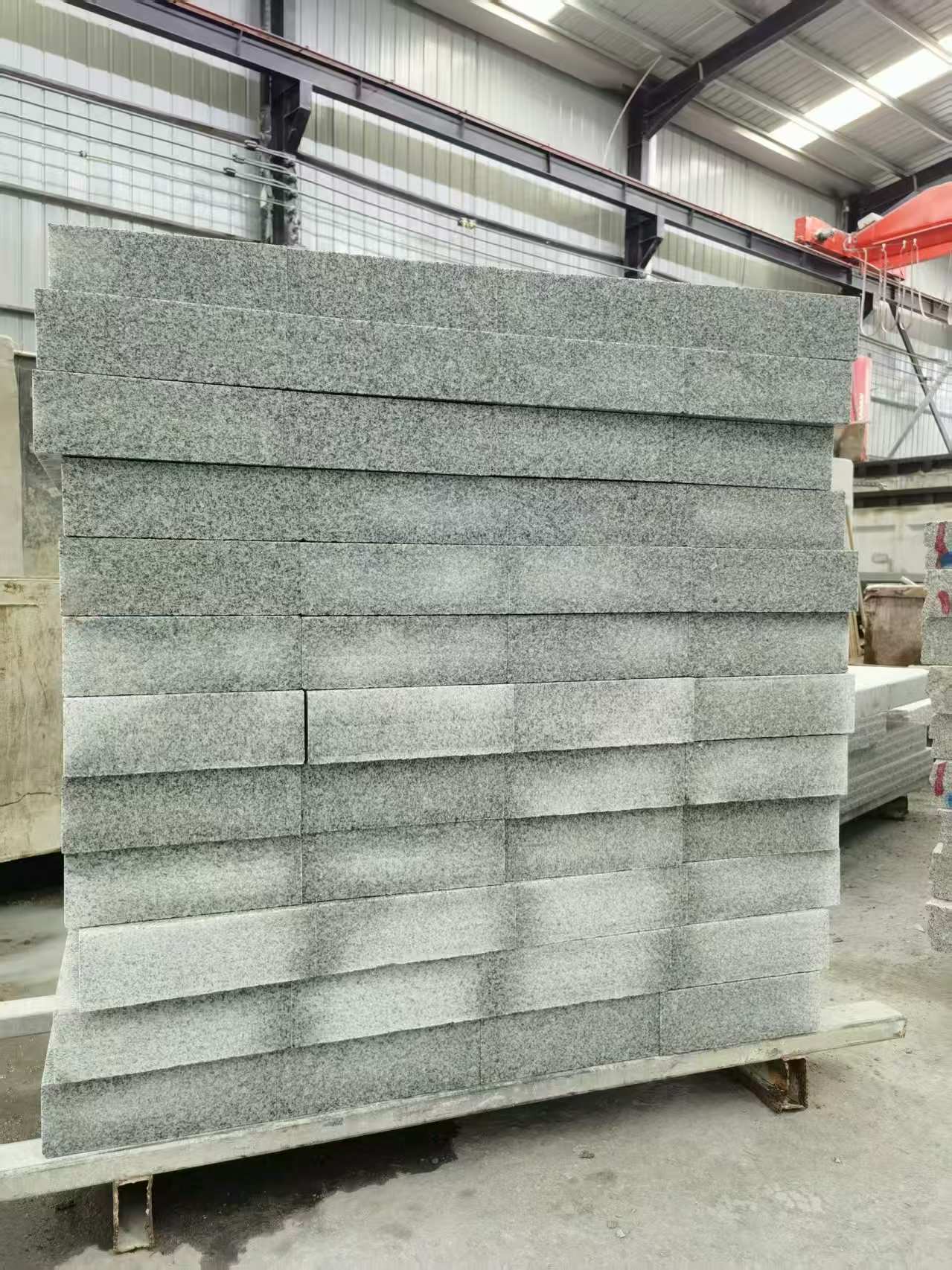 武汉 芝麻白10公分300*600广场地铺，A料定制，尺寸标准，厚薄均匀