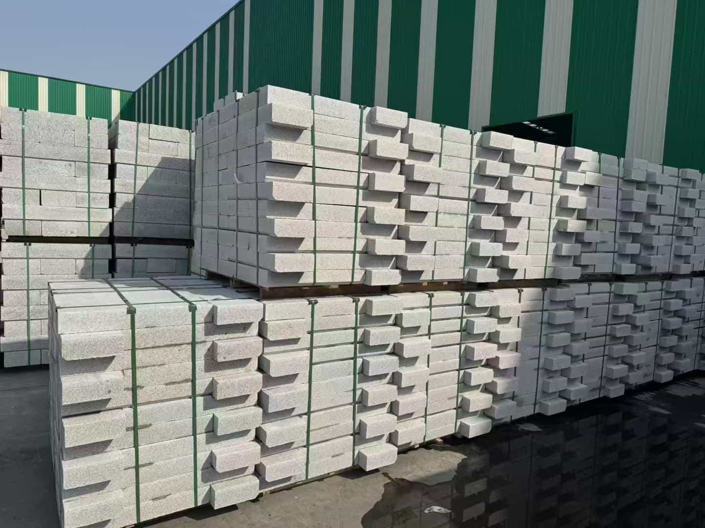 武汉芝麻白路沿石
