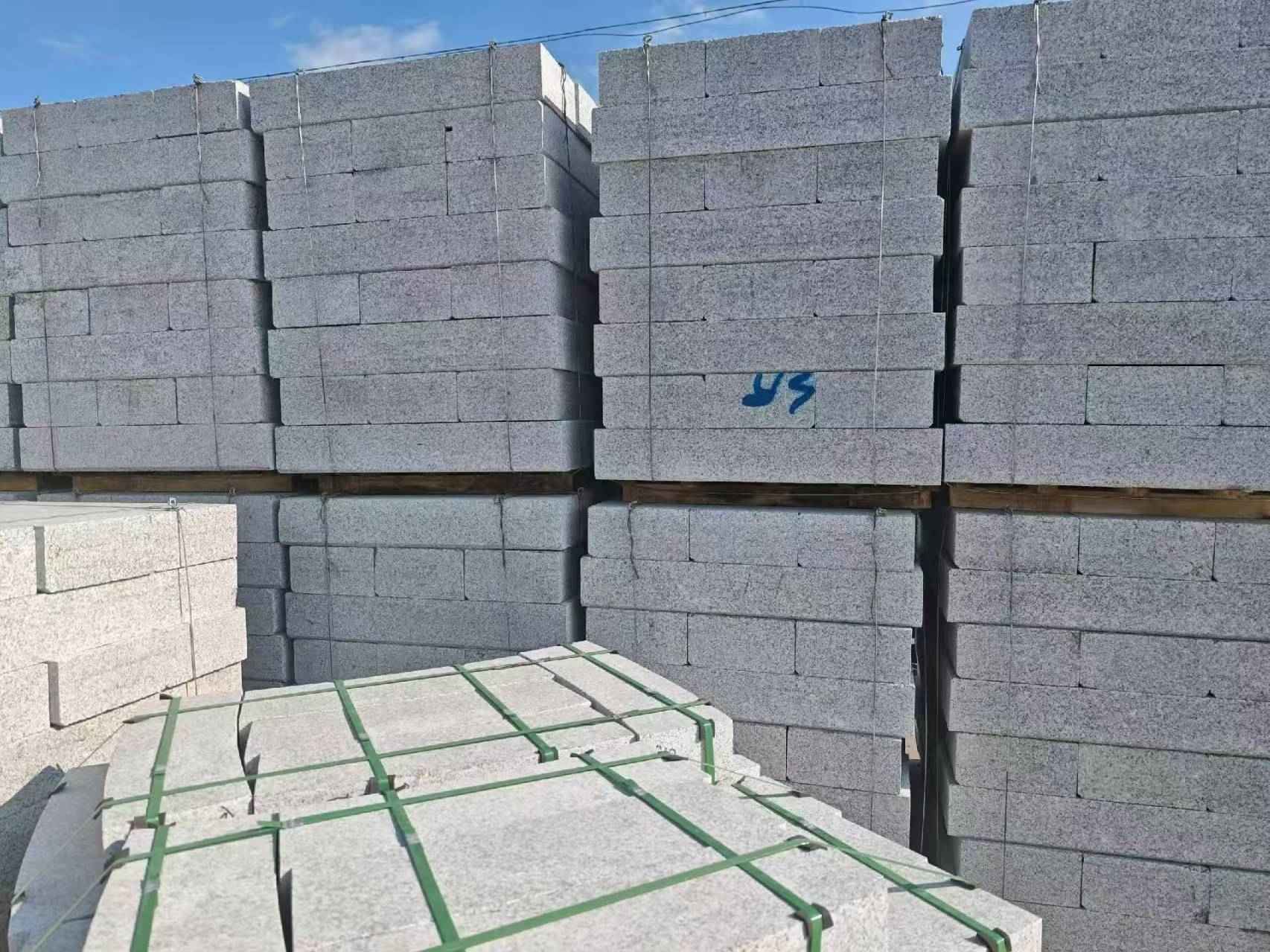 武汉 路沿石，路侧石-尺寸标准、颜色均匀