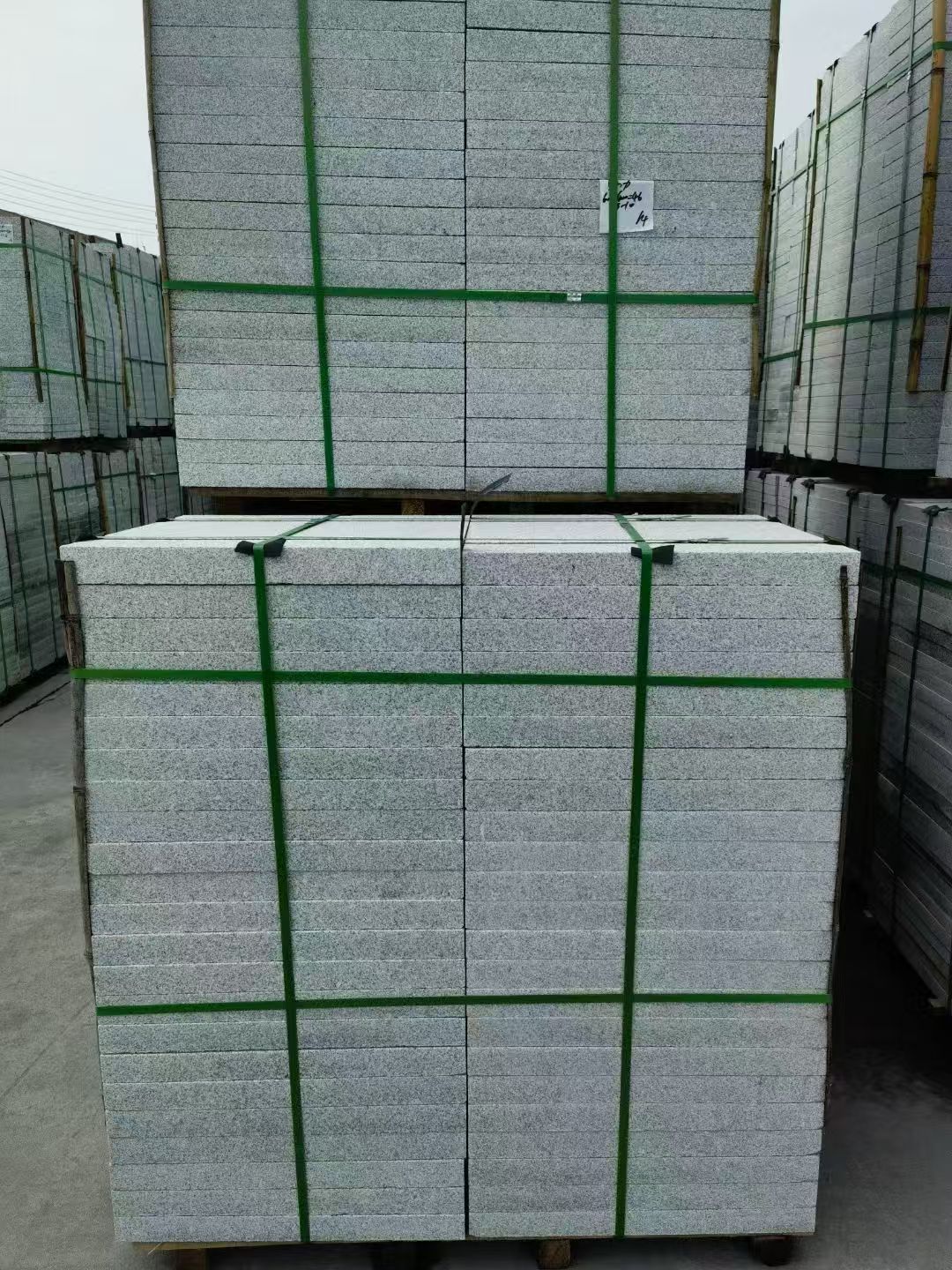 武汉 火烧面地铺石，街道广场园林市政工程板，1.8~5.0厚均有现货