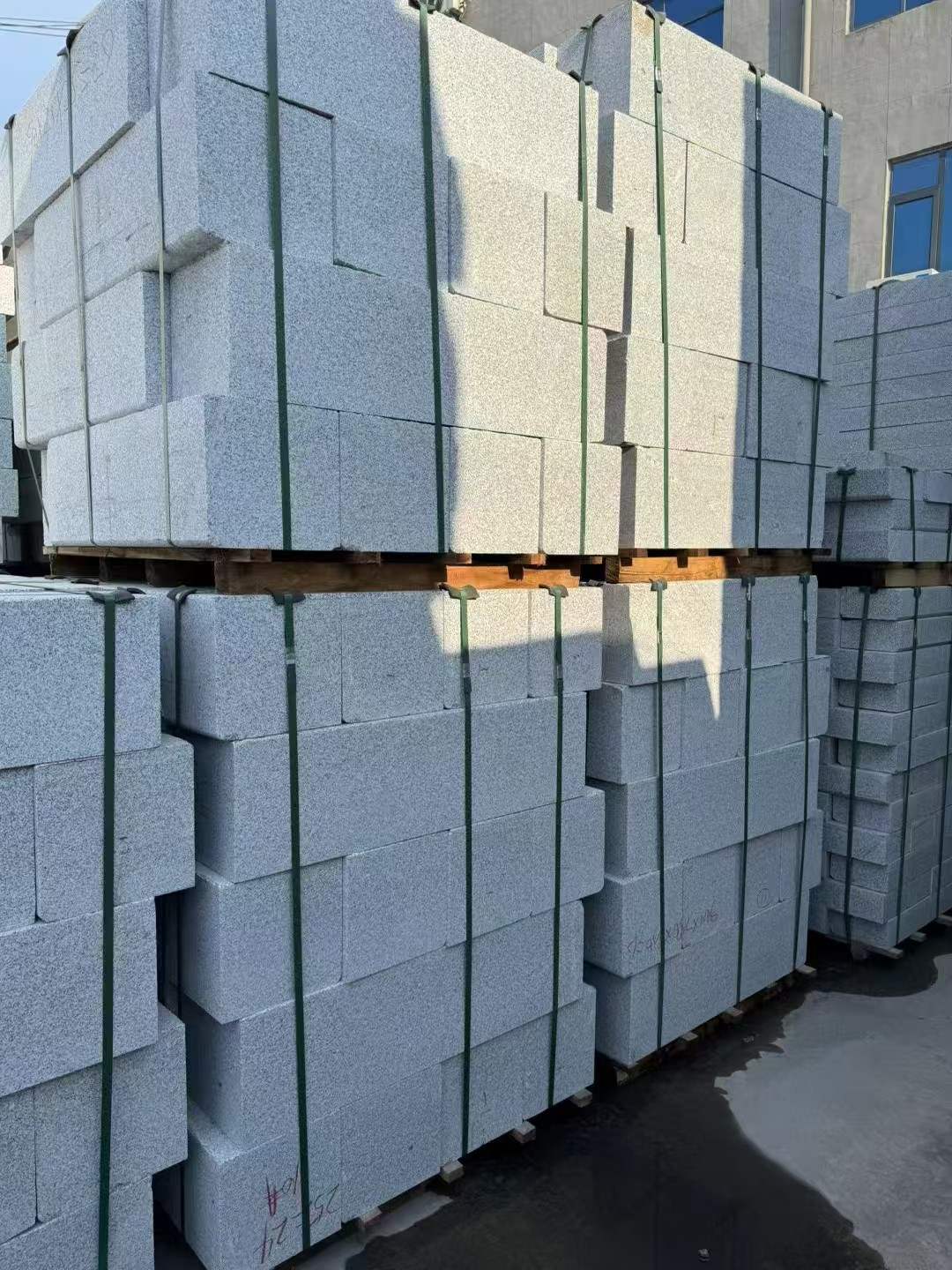 武汉 芝麻白路沿石