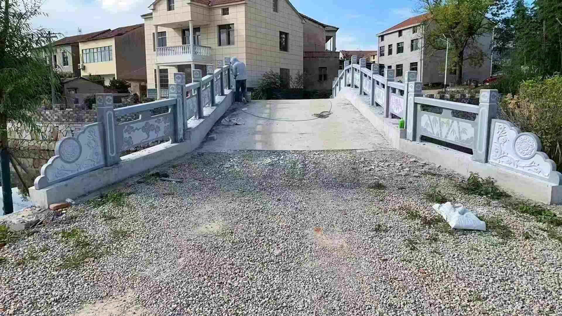 武汉 芝麻灰花岗岩桥栏杆